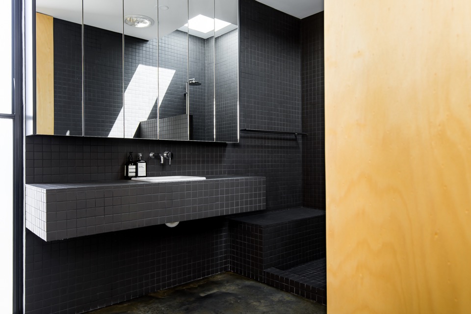Bathroom. Local heroes: Triangle House by Robeson Architects. Image by Dion Photography. Vincent St, Mt. Lawley. Perth Residential Architecture. 