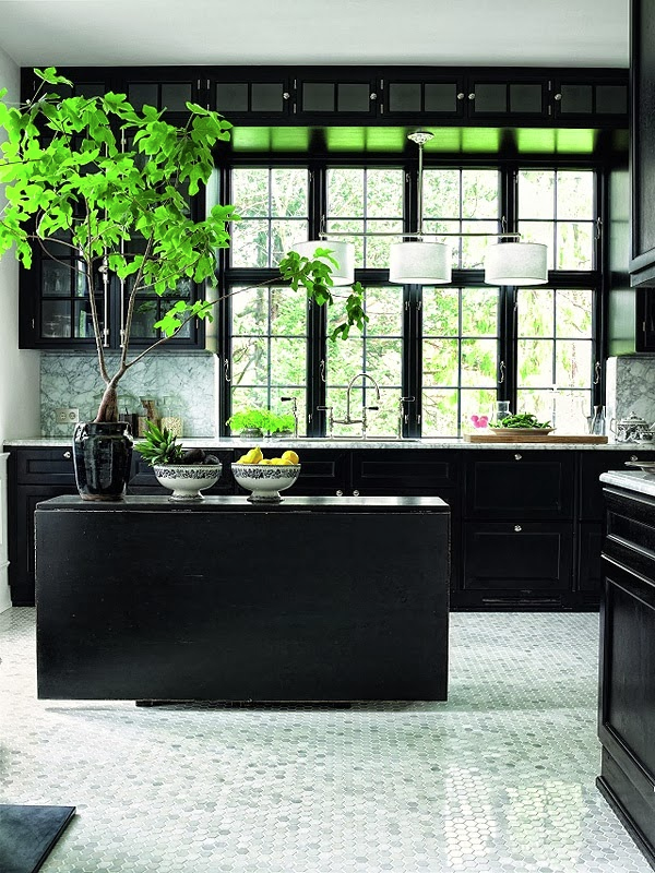 The greenery in this #black kitchen lifts this space to a new level, picking up tones in the marble and mosaic floor. From The #Monochrome #Kitchen, the RSD Blog.